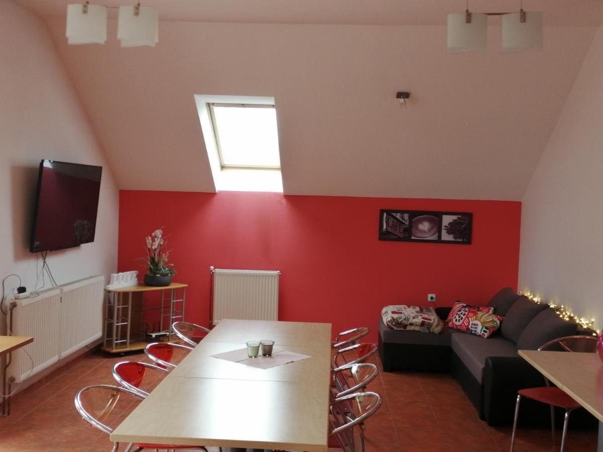 Ubytování Koloniál Dolni Holetin Exteriér fotografie